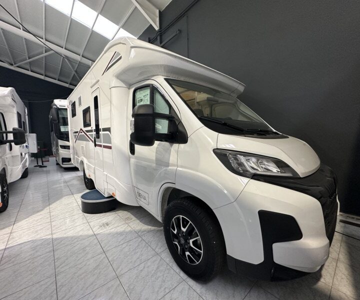 Giottiline Siena 385 automatic motorhome for hire in Alicante, Spain