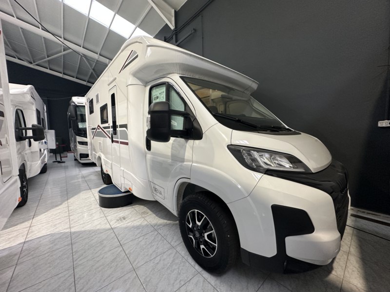 Giottiline Siena 385 automatic motorhome for hire in Alicante, Spain