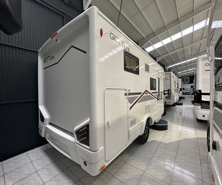 autocaravana_nueva_giottiline_siena_385-2-800x600-3